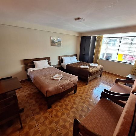 Chaska Valle Inn أُروبامبا المظهر الخارجي الصورة